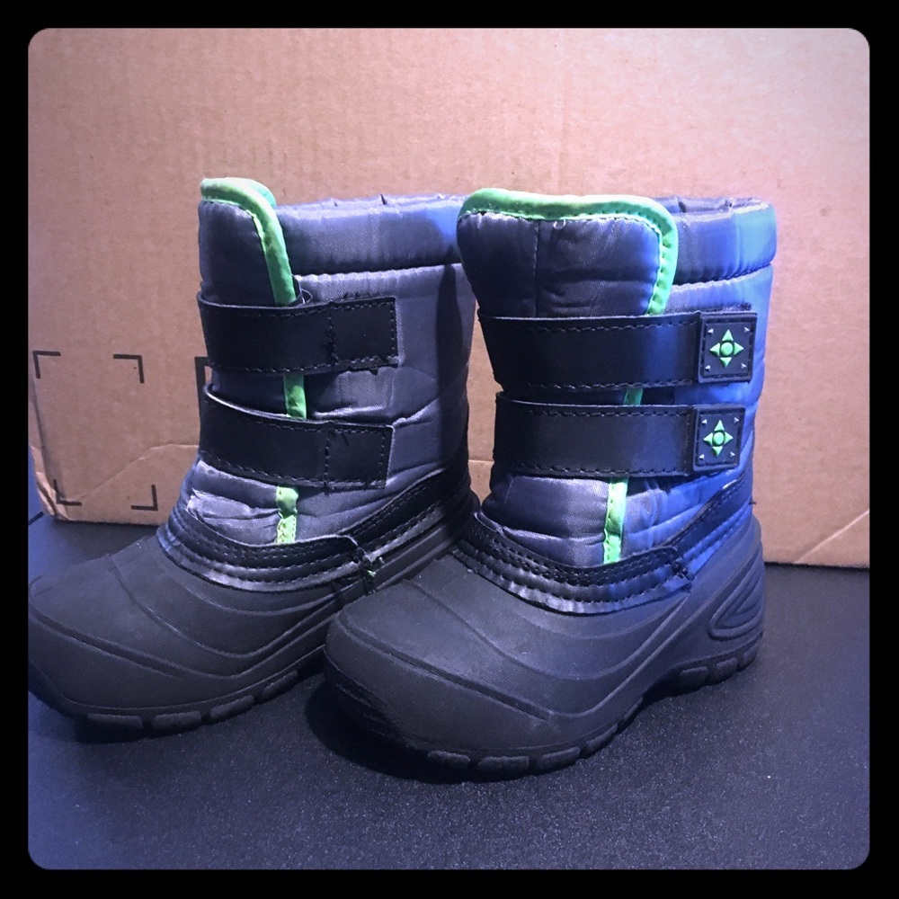 Wonder nation little boys snow/winter boots